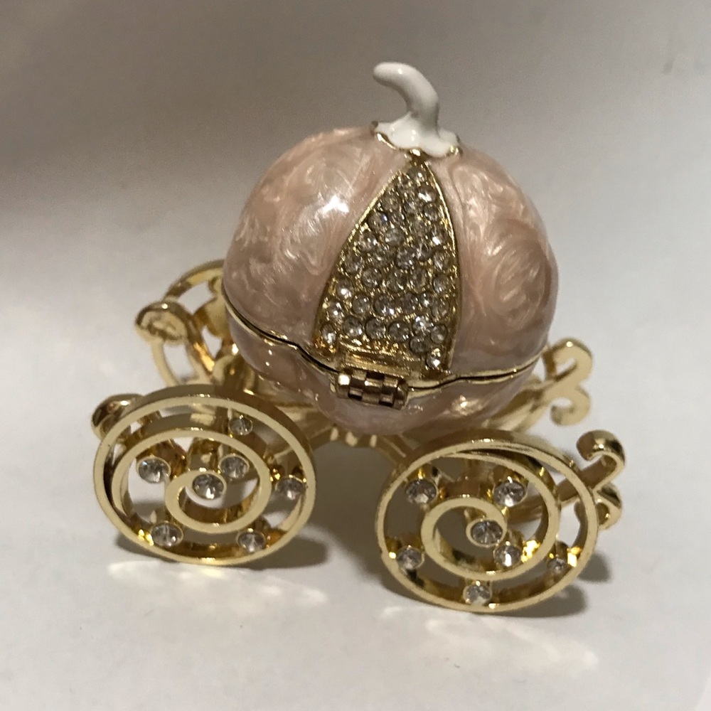 Carriage Metal Jewelry Box